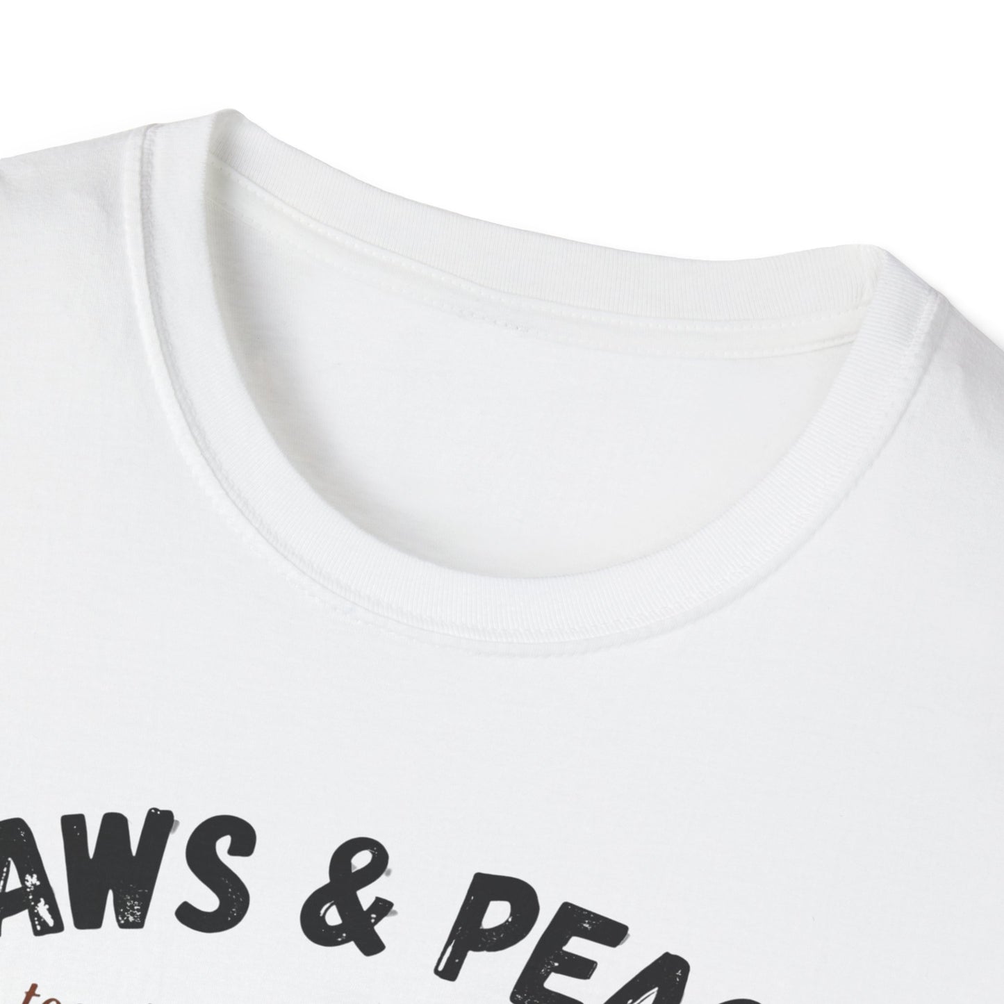 Beagle Hug Shirt – Cute Dog Lover Tee, Cozy Graphic Gift for Pet Moms & Dads