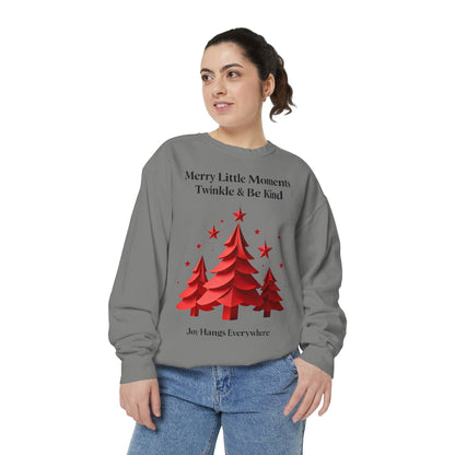 Twinkle & Kindness Christmas Pullover – Cute Holiday Graphic Sweatshirt for Winter Cheer