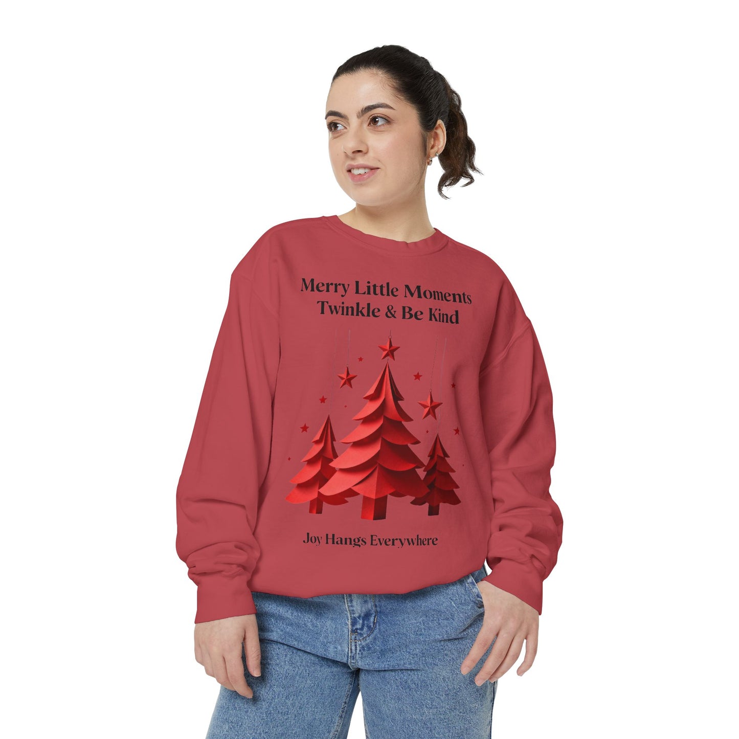 Twinkle & Kindness Christmas Pullover – Cute Holiday Graphic Sweatshirt for Winter Cheer