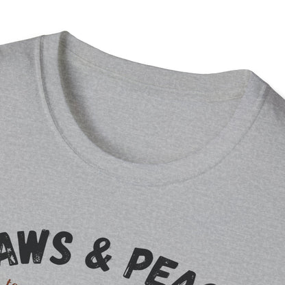 Beagle Hug Shirt – Cute Dog Lover Tee, Cozy Graphic Gift for Pet Moms & Dads