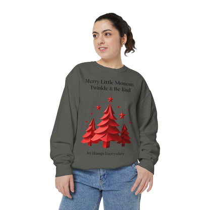 Twinkle & Kindness Christmas Pullover – Cute Holiday Graphic Sweatshirt for Winter Cheer