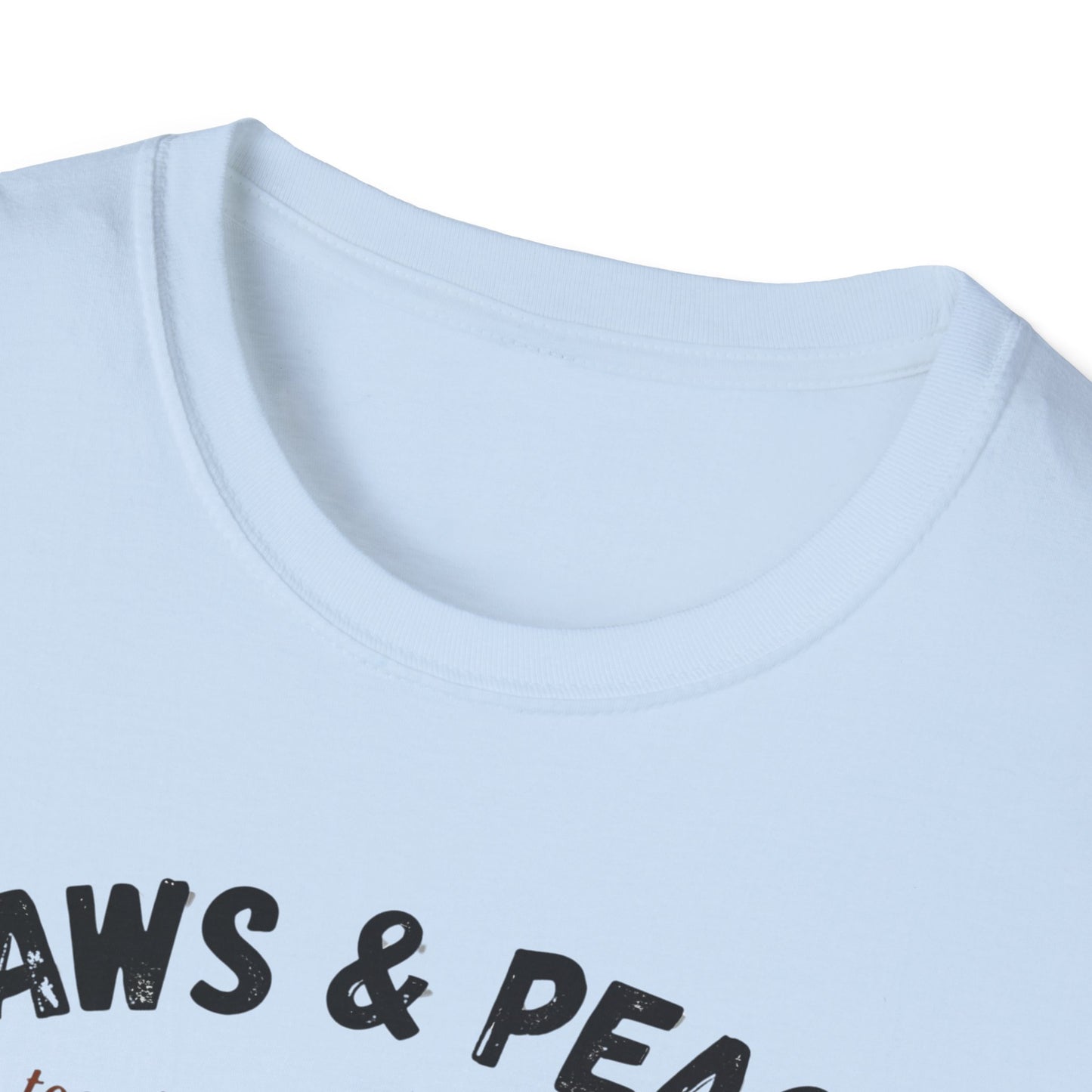 Beagle Hug Shirt – Cute Dog Lover Tee, Cozy Graphic Gift for Pet Moms & Dads