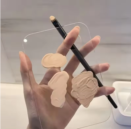 Acrylic Foundation Art Palette Square Heart-Shaped Cosmetic Liquid Mixing Plate Portable Makeup Blending Tool for Travel Daily
