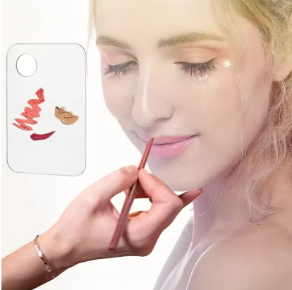 Acrylic Foundation Art Palette Square Heart-Shaped Cosmetic Liquid Mixing Plate Portable Makeup Blending Tool for Travel Daily